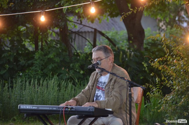 Відомий волинський бард відсвяткував «ДНюху патріота»