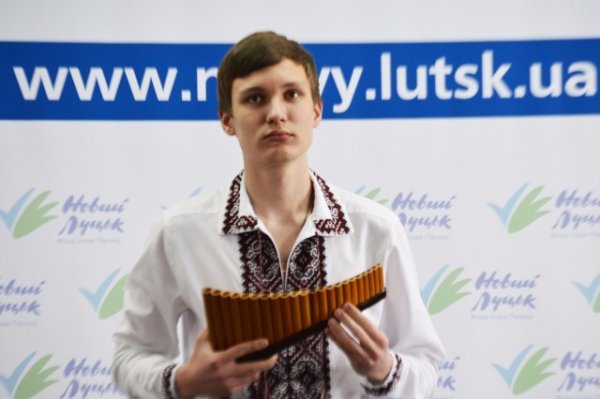 У Луцьку нагородили найкращих випускників. ФОТО