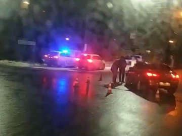 У Нововолинську зіткнулися два легковики. ВІДЕО