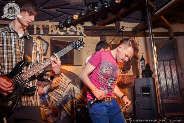 «Свято панк-року» в луцькому клубі. ФОТО