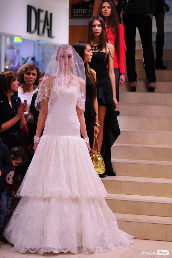 Модний показ у Луцьку. ФОТО*