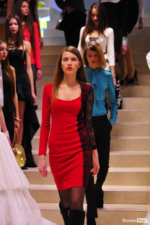 Модний показ у Луцьку. ФОТО*