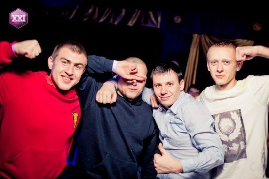 Фото футбольної вечірки в «трьошці»