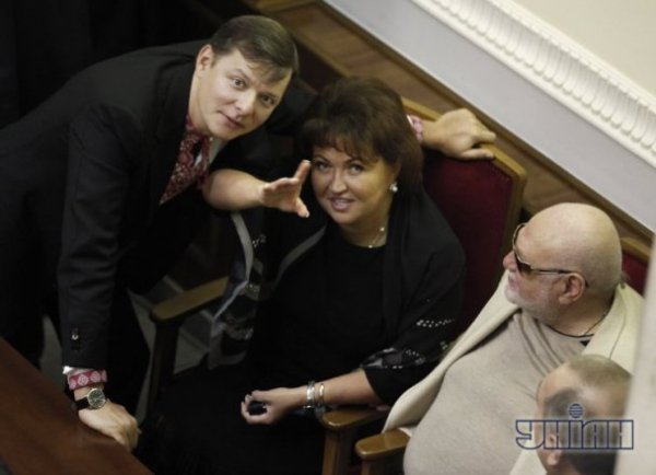 Як депутати нудьгують у Раді. ФОТО