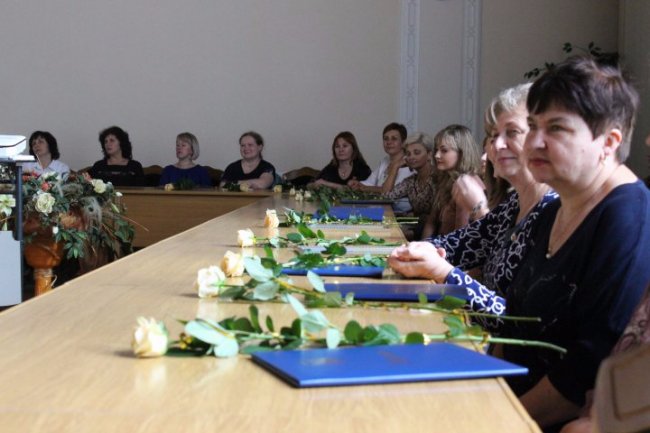 Фармацевтів Волині привітали з професійним святом