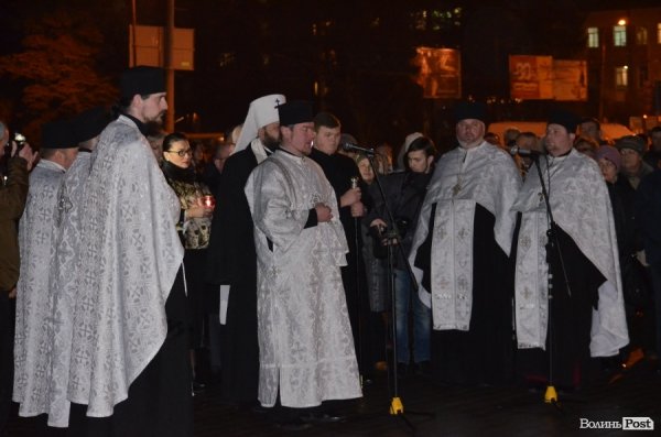 У Луцьку молилися за військовими, які загинули. ФОТО. ВІДЕО