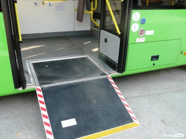 Волинь перша запустить приміський автобус для інвалідів-візочників. ФОТО