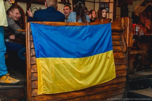 Як у Луцьку під час «Вечірки.UA» відбувалися «вибори». ФОТО