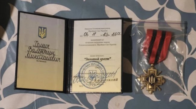 Головнокомандувач ЗСУ відзначив «Золотим хрестом» воїна з Волині