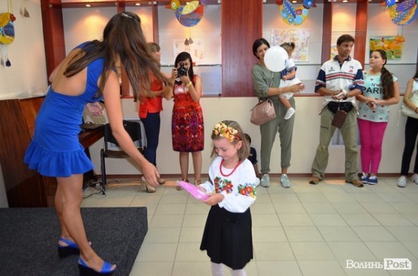 Виставка дитячих картин «Україна майбуття». ФОТО