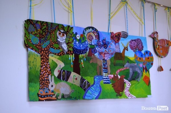 Виставка дитячих картин «Україна майбуття». ФОТО