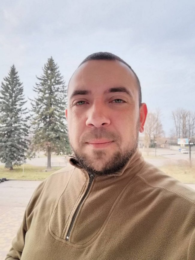 Школу і вулицю на Волині просять назвати іменем героїчного льотчика Сергія Хоміка