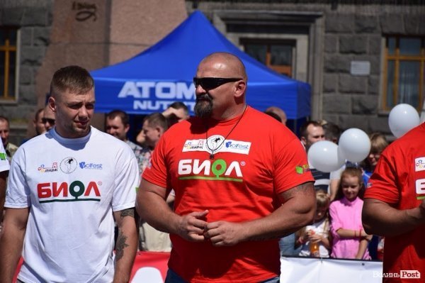 22 богатирі вражали лучан надзвичайною силою та міццю. ФОТО