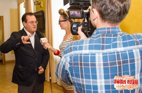 Ректор СНУ каже, що поїде відпочивати на Світязь