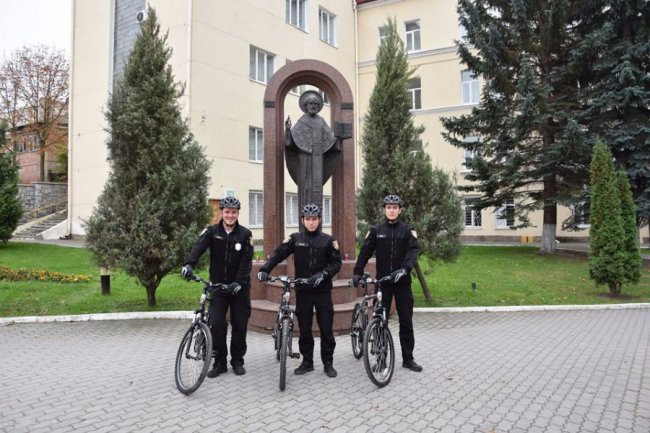 Луцькі муніципали придбали велосипеди для патрулювання