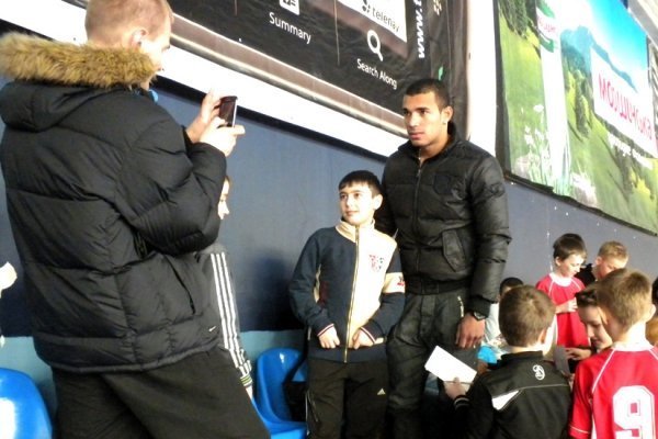 Як у Луцьку «зірки» нагороджували дітей. ФОТО