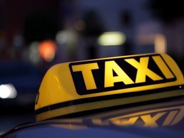 Під законопроект парламентарів потрапили таксисти