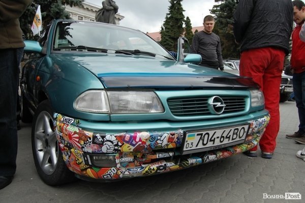 У Луцьку стартував автомотофестиваль «AutoWESTern». ФОТО