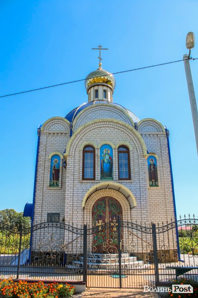 Безіменна вулиця і неназваний ставок: чим особливий неквапливий Вишків. ФОТО