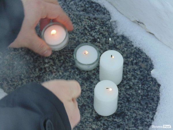  У Луцьку помолилися за загиблих у Києві і волю України. ФОТО