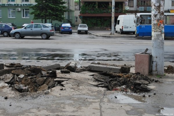 На Привокзальному майдані Луцька почали реконструкцію