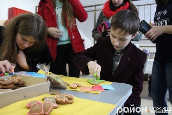 На Волині влаштували святковий ярмарок хенд-мейду