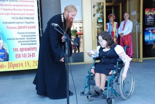 «Благовіст Волині» зібрав понад 100 тисяч гривень для дітей, батьки яких загинули у зоні АТО . ФОТО