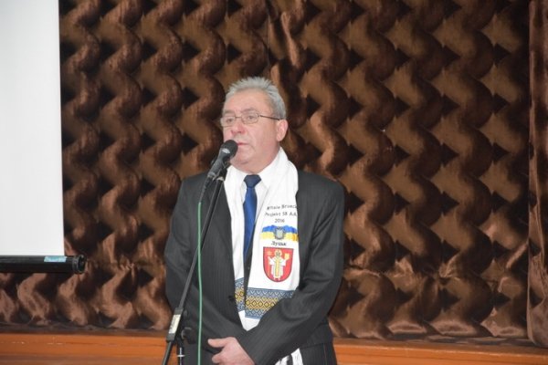 Луцьк, Німеччина, Волноваха: благодійний проект для школярів