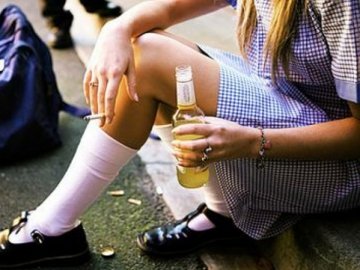 Кожна третя дитина в Україні вважає алкоголь легкодоступним