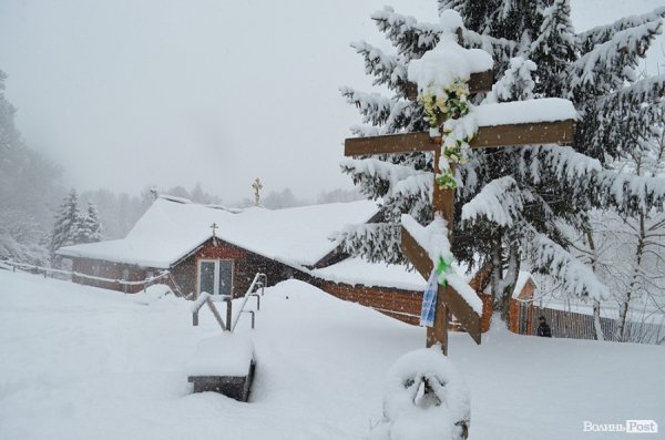 Снігопад у Луцьку. ФОТО