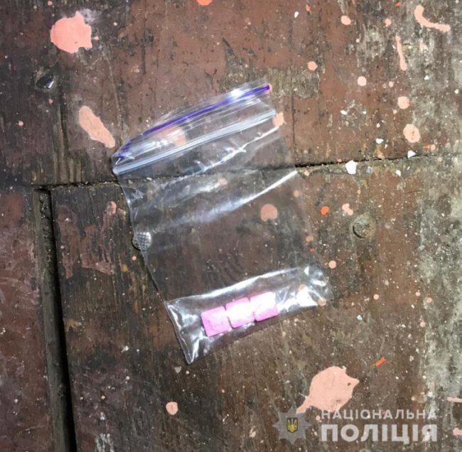 У Луцьку виявили клуб, який працював після опівночі: деякі з відвідувачів мали наркотики