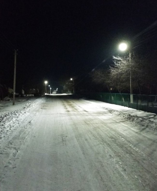 У селі під Луцьком встановили вуличне освітлення