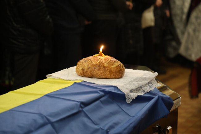 Луцьк попрощався з Героями Олександром Веремчуком та Костянтином Голубом