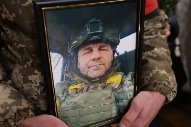 Луцьк попрощався з Героями Олександром Веремчуком та Костянтином Голубом