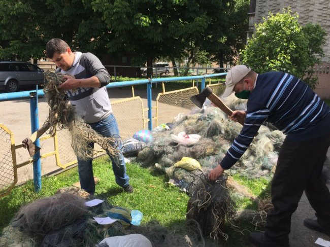 Волинський рибпатруль знищив 30 кілометрів браконьєрських сіток. ФОТО