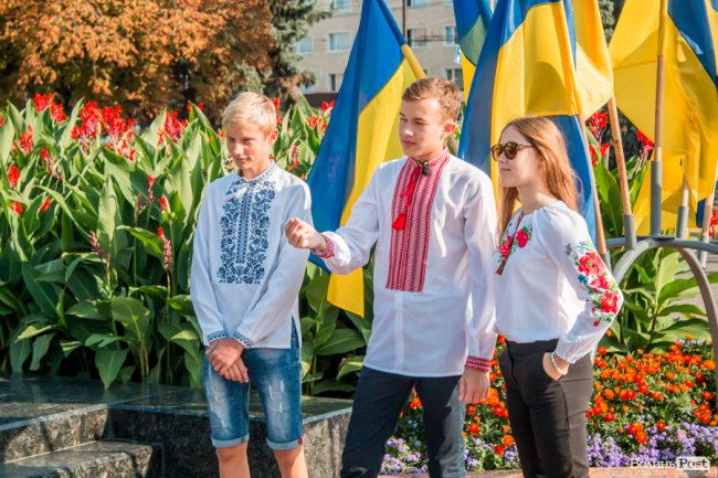 Луцьк у вишиванках. ФОТОРЕПОРТАЖ