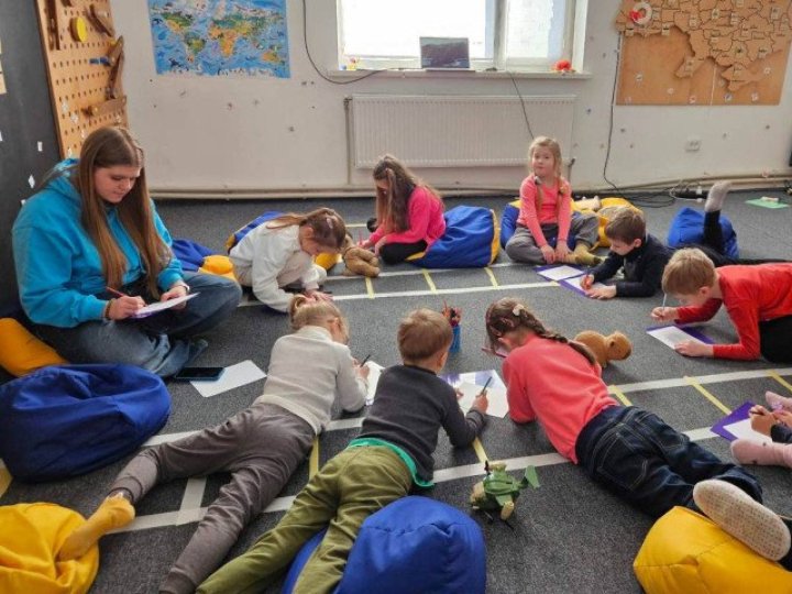 У Луцьку діти й батьки можуть безплатно отримати допомогу психолога. Деталі