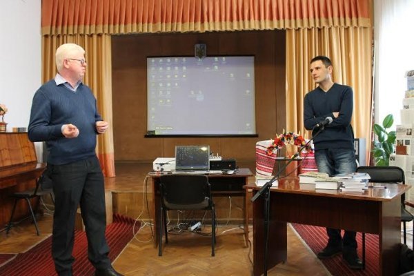 У Луцьку презентували документальну книжку про УПА. ФОТО