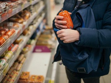 На Волині 29-річний чоловік обікрав магазин