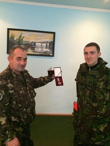 «За мужність» нагородили бійця 51-ої бригади. ФОТО