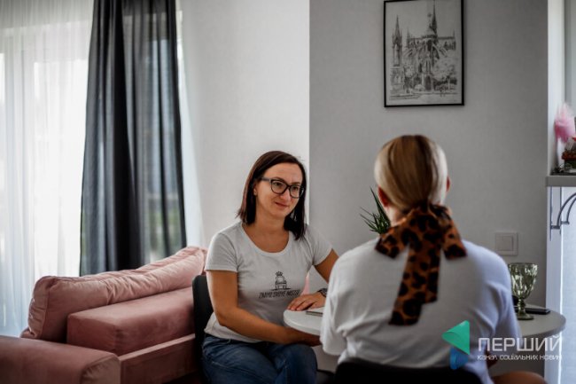 «Найбільша біда майстрів – пінтерест та інстаграм», – луцька стилістка*