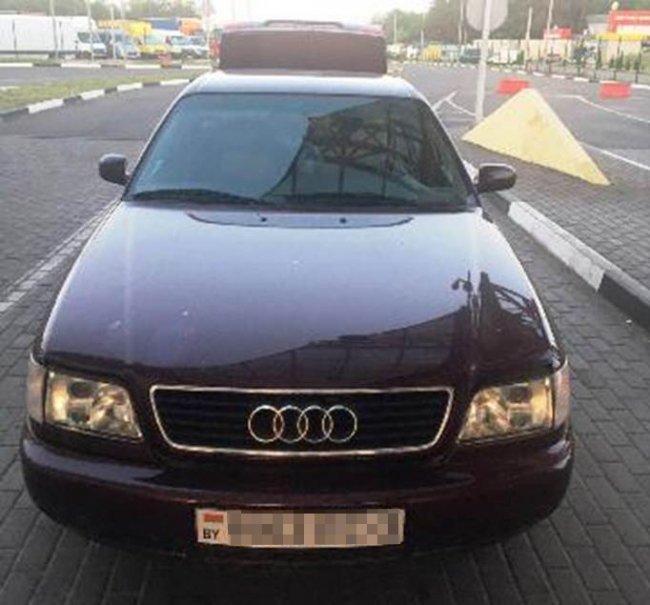 Через «Ягодин» іноземець намагався провезти авто з підробленим VIN-кодом