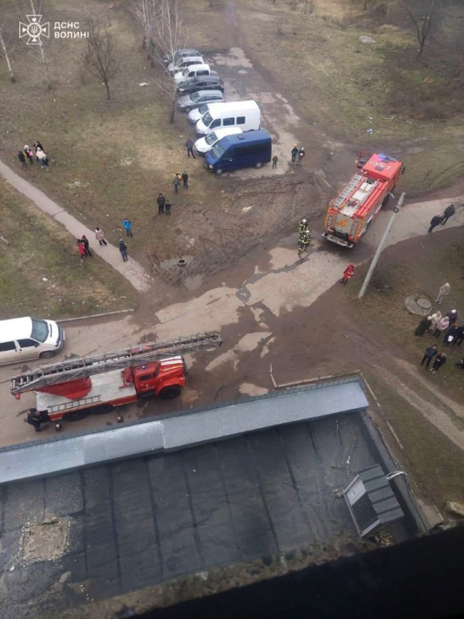 На Волині виникла пожежа на балконі житлового будинку