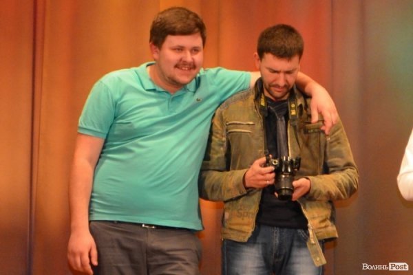 Редактори ліги - Михайло Денисов та Костянтин Яворський на сцені