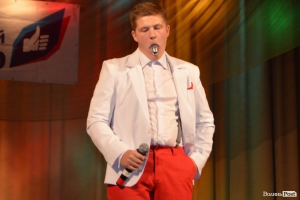 Луцьку публіку на КВН підкорив сільський гумор. ФОТО