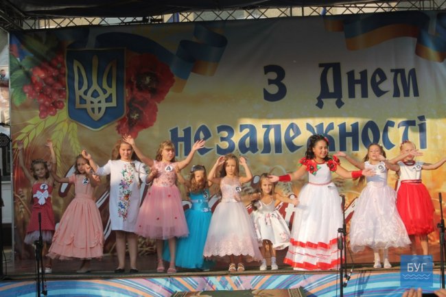 У Нововолинську вибрали найкращу юну красуню міста. ФОТО