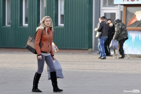 Луцька автостанція. БУДНІ МІСТА 