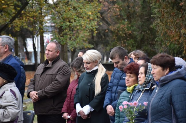 Кривава сторінка історії: лучани вшанували пам’ять жертв Другої світової війни. ФОТО