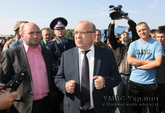 Під час проведення спецоперації на Волині затримали близько 80 бурштинокопачів. ФОТО. ВІДЕО