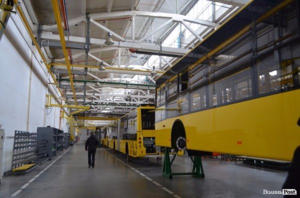 На Волині - 5 нових шкільних автобусів